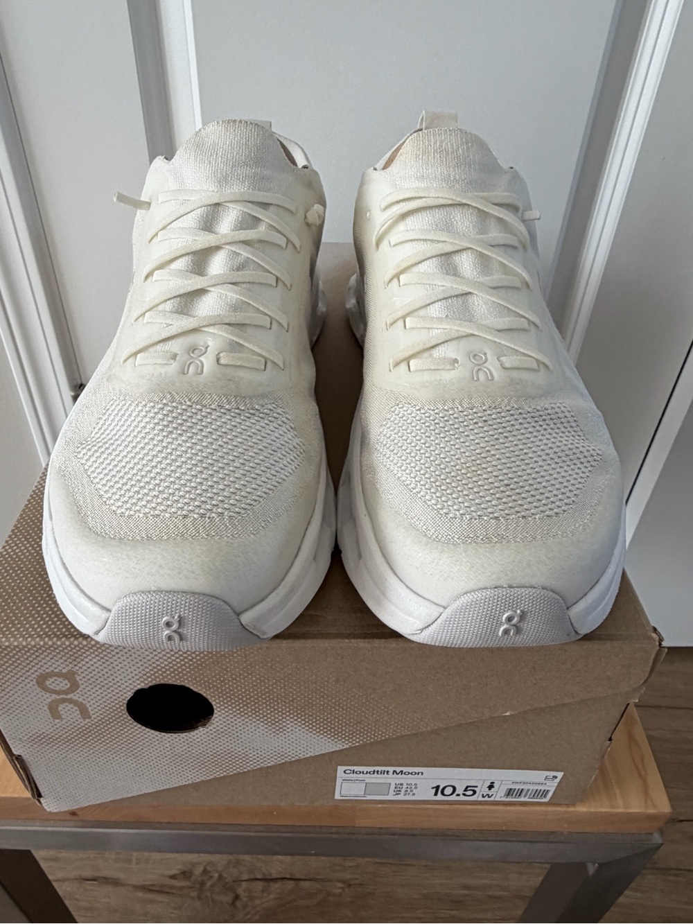 On Running Cloudtilt Moon Women size 10.5